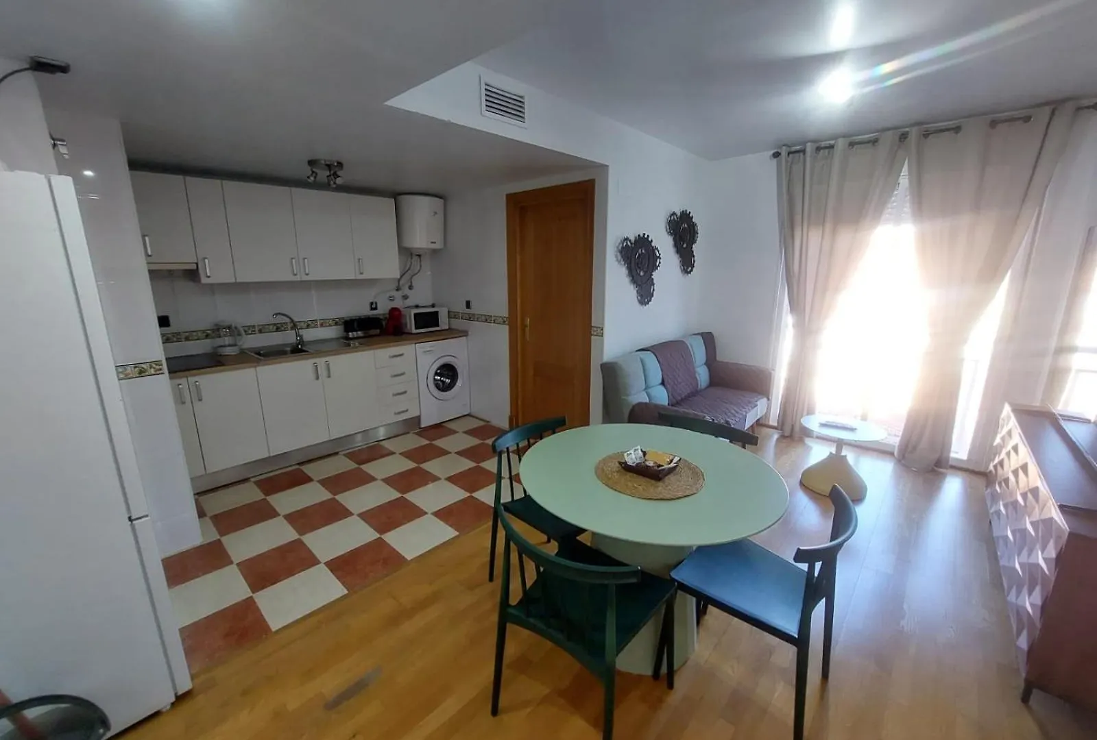 Apartamento Centrolinares Con Parking Appartement