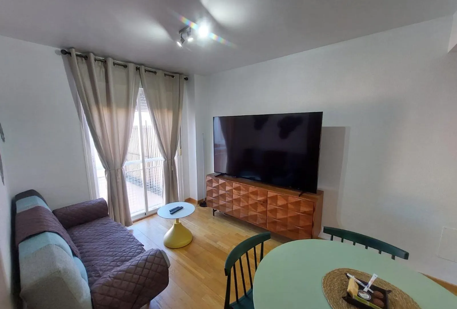 Apartamento Centrolinares Con Parking